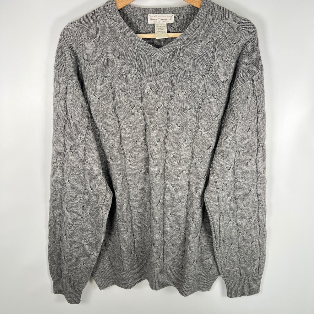 Norm Thompson Mens XL Gray Silk Cashmere Cable Knit V-Neck Sweater Pullover Vtg